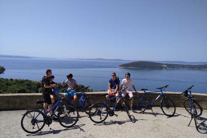 Marjan Park & Split City Bike Tour - Marjan Park: Shade, Hill Views, and Old Stone Details