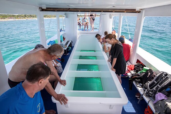 Medulin: Glass Boat Tour Experience to Kamenjak - On board: crew energy, drinks, music, and comfort details that matter