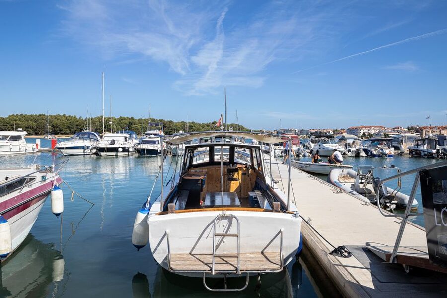 Medulin: Private Boat Tour with Captain - Meeting at Medulin Harbour and How Check-In Works