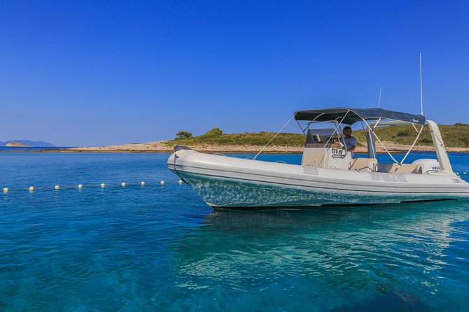 Mesmerizing Hvar speed boat tour with optional wine tasting - Price and value: when $659.41 per group makes sense