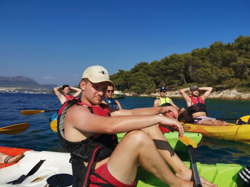 Morning Split Sea Kayaking Tour - The return paddle at sunset light and that extra human touch