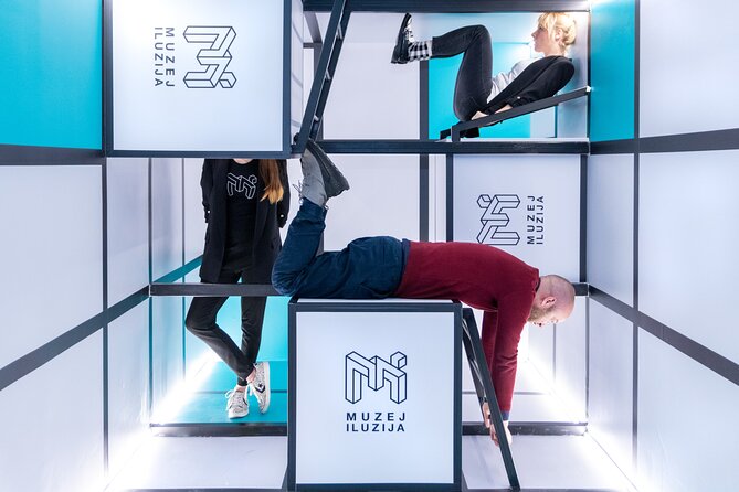 Museum of Illusions Zagreb - Photo stops and timing: how to use your 1-hour visit well
