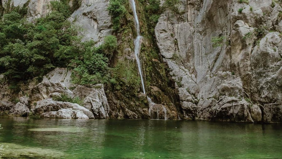 Omiš/Split Expedition: 65 km Quad Tour to Hidden Waterfalls - Male Gubavica waterfall swim break and Vruja Bay panoramas
