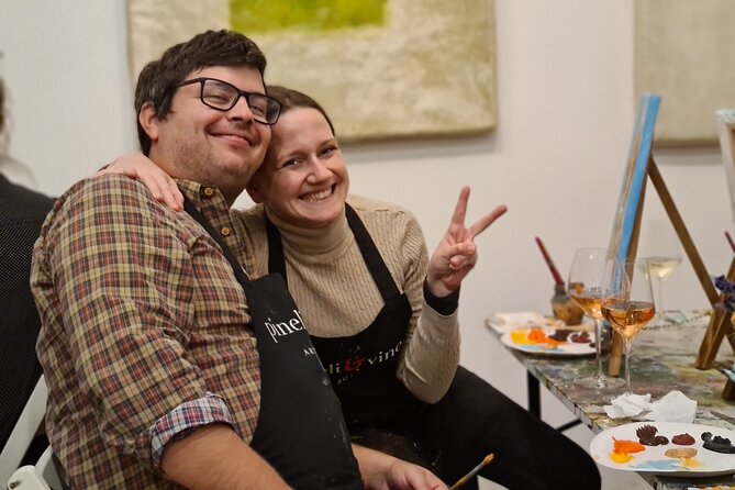 Painting party at Art Bottega - Paint & Wine Studio in Split - Language and communication: English offered