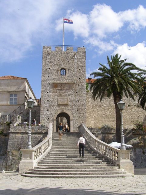 Peljesac Peninsula & Korcula Island Day-Trip from Dubrovnik - Korčula Old Town: Marco Polo, St. Mark’s, and the bell tower climb