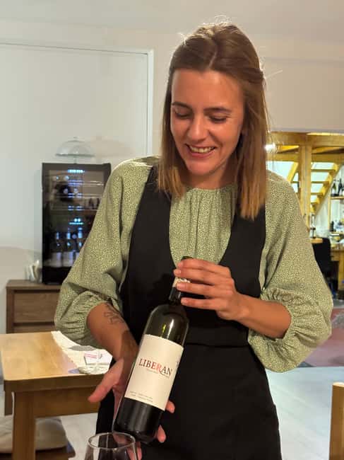 Pelješac wine tasting and local winery visit - The guided tasting: 4 wines and/or fruit liqueurs, built for pairing