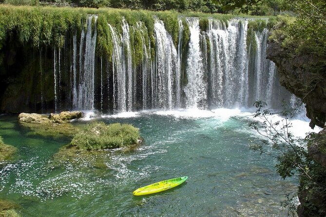 Photo safari trough the Winnetou canyon - Zrmanja by boat: the photo safari setup