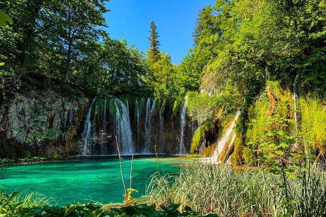 Plitvice Lakes 3,5h tour with panoramic boat ride - A Half-Day in Plitvice, With Pickup and a Real Guide