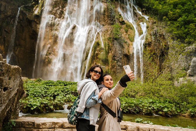 Plitvice Lakes and Rastoke Small-Group with Ticket (ENG or ESP) - From Zagreb to Plitvice, you start relaxed (and stay connected)