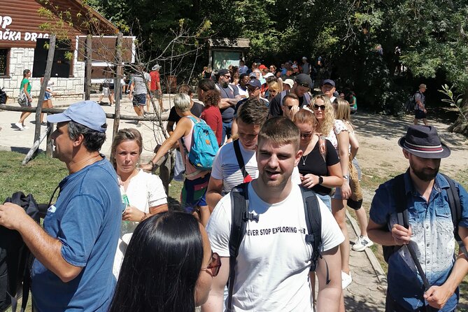 Plitvice Lakes Day Tour with Panoramic Boat Ride Ticket Reserved - The logistics in Zadar: where you meet and how pickup works