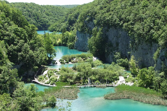 Plitvice Lakes Day Trip from Zadar and Biograd - What the guide actually adds to the day