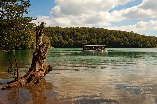 Plitvice Lakes Guided Tour - Weather reality: rain is part of the park, and you’ll want a plan