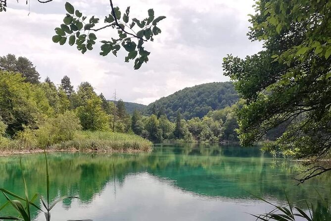 Plitvice Lakes Small Group Tour Ecco from Split or Trogir - Korenica Stop: Coffee And A Traditional Break