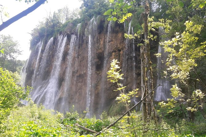 Plitvice Lakes Small Group Tour Ecco from Split or Trogir - Boat Cruise And Skip-The-Line: Why Those Two Pieces Are Real Value