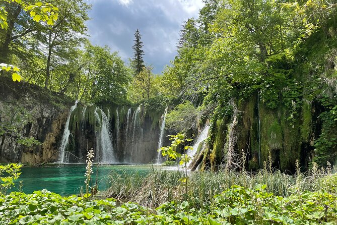 Plitvice Lakes with Ticket & Rastoke Guided Trip from Zagreb - Your guide experience can make or break the day