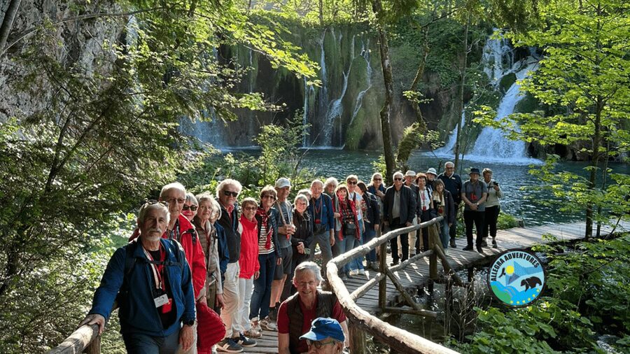Plitvice Private Tour: Secured Tickets, Train & Boat Ride - Entrance 1 to the Waterfalls: Zigzag Trails and a Slow Descent