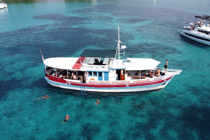 Podstrana and Jesenice, Boat trip to Brač and Šolta with lunch - Key highlights at a glance