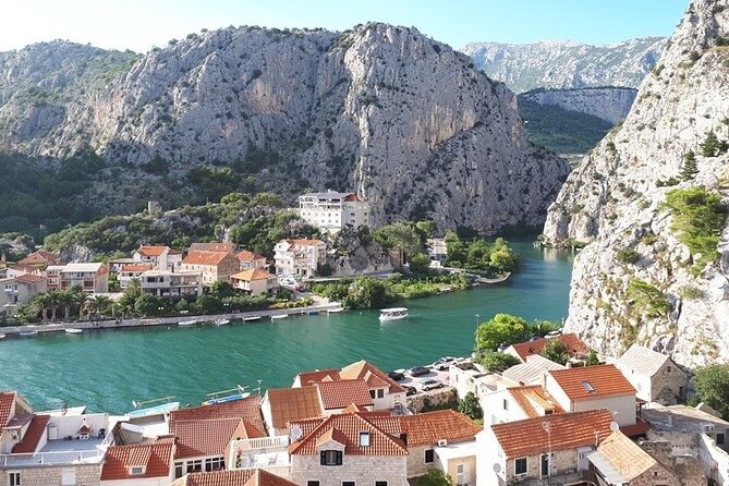 Private Arrival Transfer: Split Airport to Split, Trogir, Makarska,Tucepi and Baska Voda Hotels - Who This Transfer Is Best For