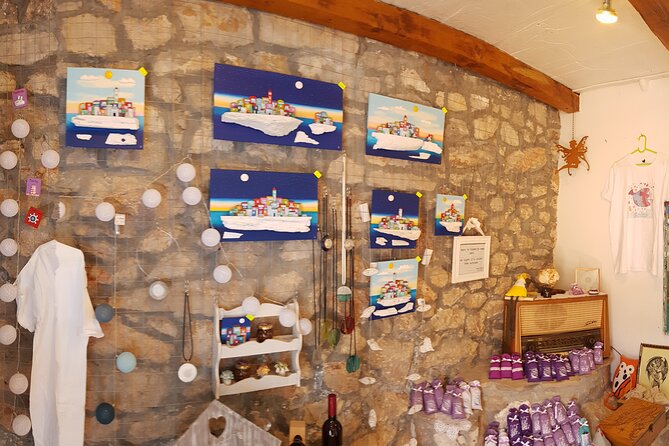 Private Blue Lagoon and Hidden Bays tour from Split & Brac for 12 - Onboard comfort that makes a long sea day easier