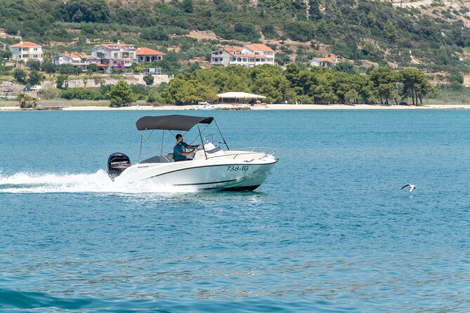 Private boat tour-custom itinerary from Split and Trogir - What to pack for a comfortable, wet-and-wild boat day