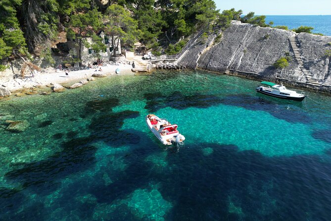 Private boat tour of Red rocks & Pakleni islands - Stop 4: Pakleni Islands for 1.5 hours of real variety