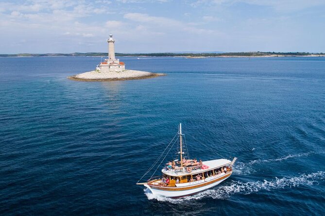Private Boat Tour to Kamenjak and Levan Island with Lunch - Why This Private Tour Feels Better Than the Usual Boat Line