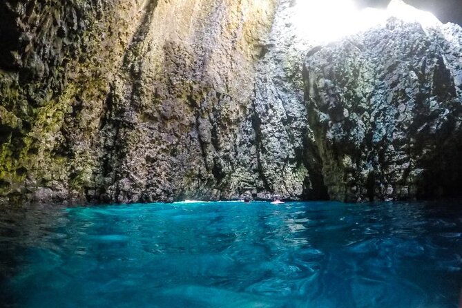 Private Boat Tour to Kamenjak and Levan Island with Lunch - Lunch on Board While You Cruise Between Islands