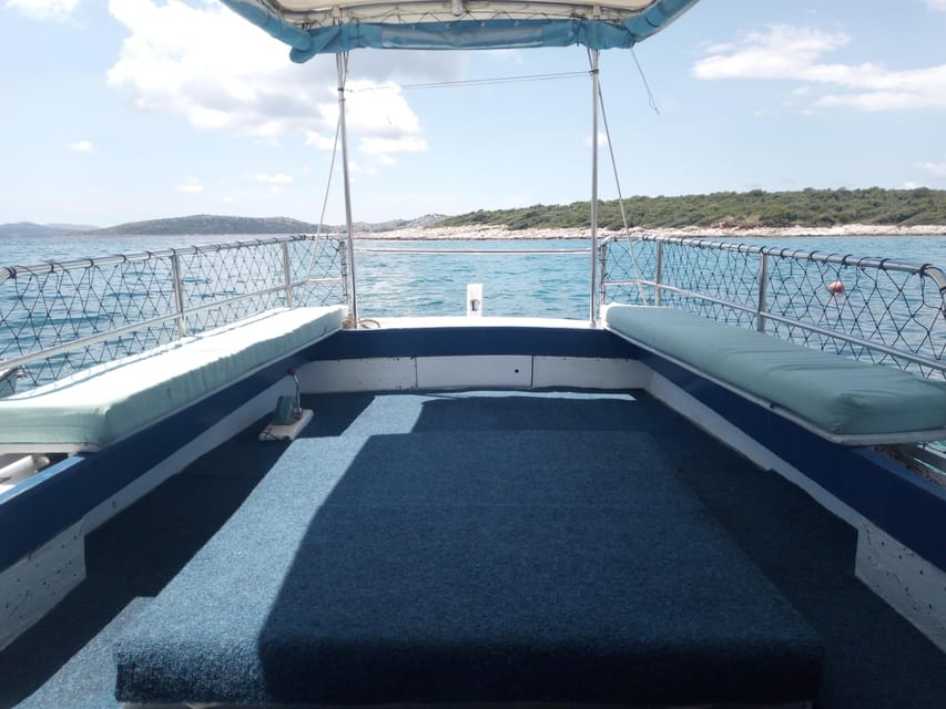 Private Boat tour with refreshing drinks Zadar - Optional bay swim time: when the tour adapts to you