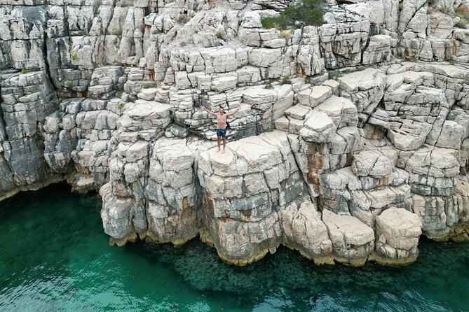 Private Boat Tour within Croatia - Start in Makarska and get on the water fast