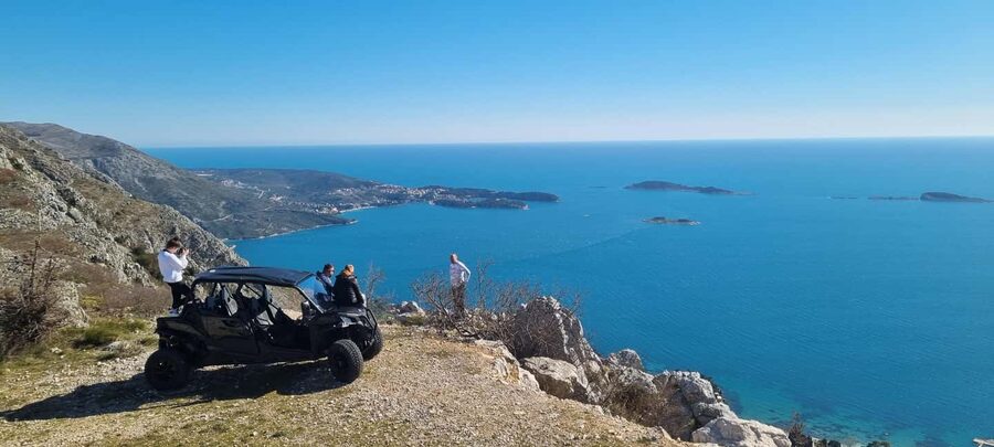 Private Buggy Panorama Adventure /2 hours-2 hills Viewpoint - Fort Imperial and the cross on Srđ Hill