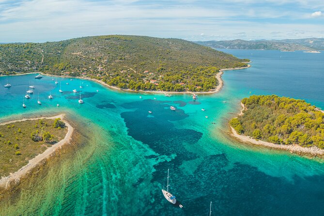 Private Captain Tailored tour - from Split and Trogir - What’s Included on the Boat (Snorkeling Gear, Water, Safety)