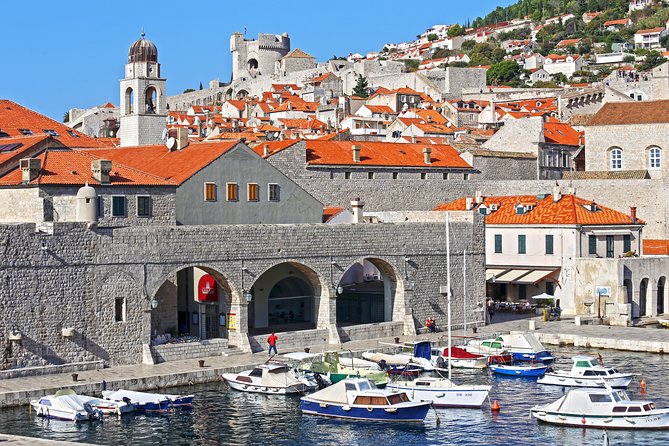 Private Dubrovnik City Walls & City Tour - Stradun and Luža Square: the city’s main spine