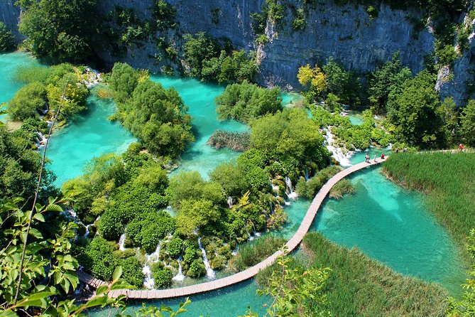 Private experience of Rastoke and Plitvice Lakes from Zagreb - Zagreb pickup and the A/C comfort factor on a long day