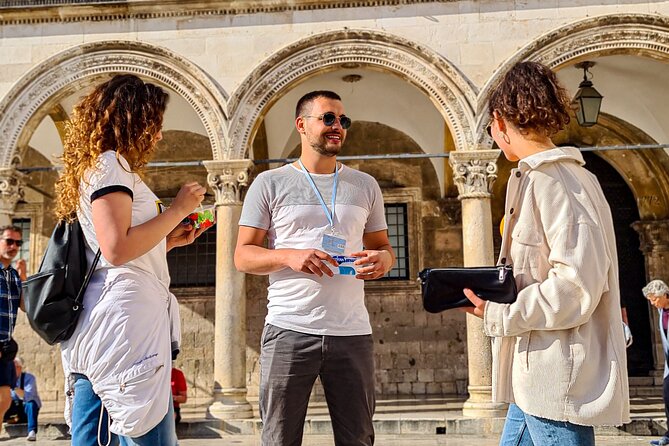 Private Game of Thrones Tour with a Local Guide - Old Town Walk as King’s Landing, Sansa Running Included