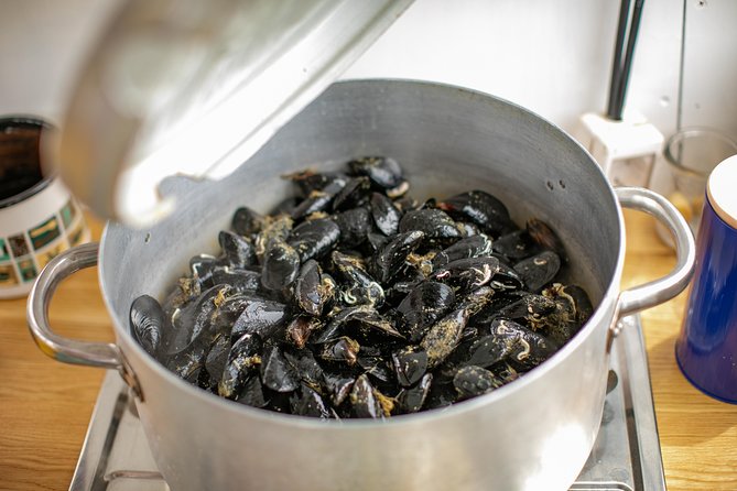 Private Gastro gourmet tour by Dot@ boat - Gourmet food onboard: what you’ll likely taste and why it’s worth it