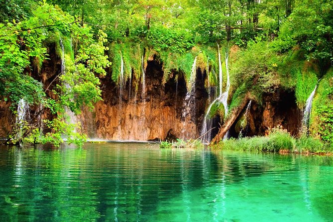 Private Guided Day Tour of Plitvice National Park from Zagreb - Pickup, coffee, and a clear 9-hour rhythm