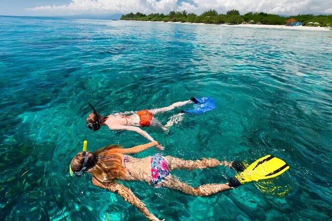 Private Half-Day Boat Tour with Snorkeling and Drinks - Snorkeling gear and masks: what is included, and what you should pack