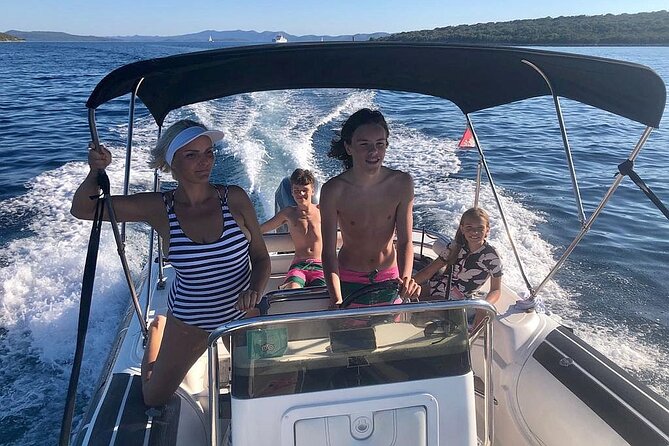 Private Half Day Speedboat tour to Zadar's Nearby Islands - Zadar islands are made for a short, punchy boat trip