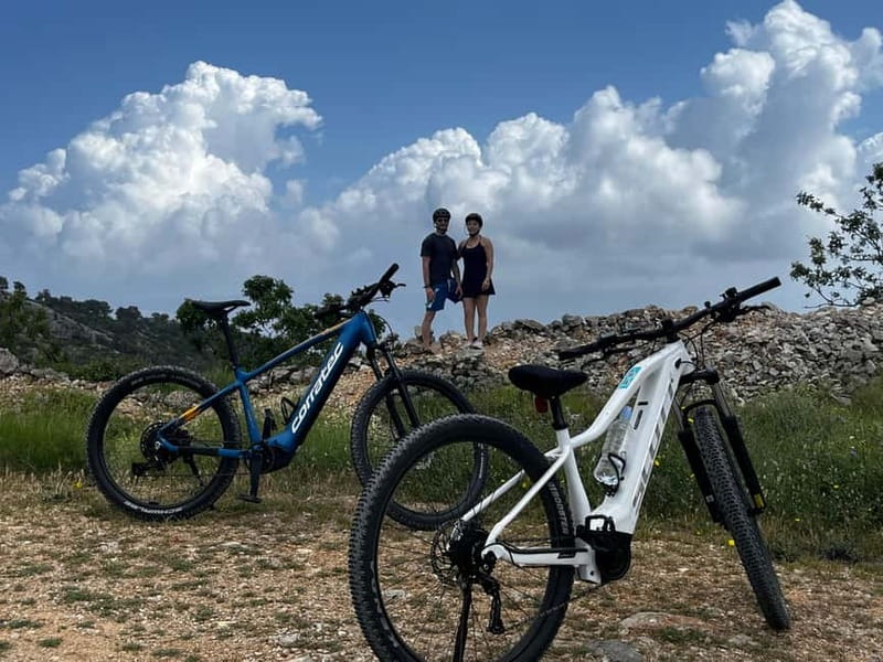 Private Hvar Island E-Bike Tour - The 5-hour flow, from heights to Stari Grad