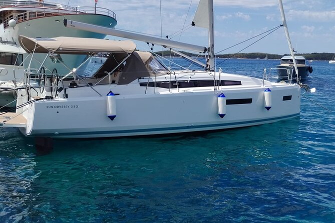 Private Inter-Island Tour from Dubrovnik to Elaphiti Islands - The skipper factor: why Frano makes the day feel effortless