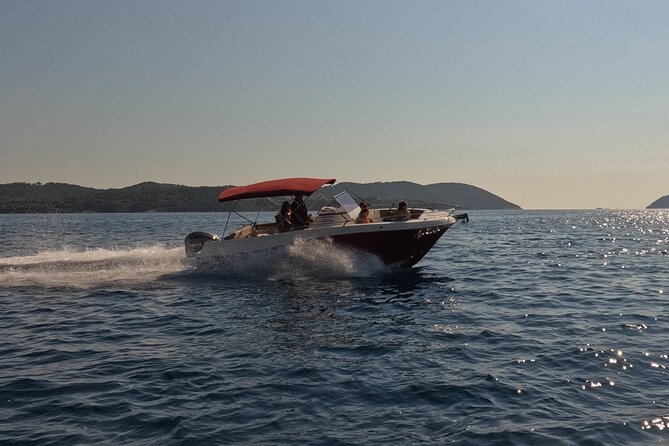 Private luxury speedboat tour-Islands, caves, beaches, snorkeling - Why this private Dubrovnik speedboat route works so well