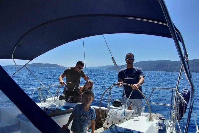 Private sailing tour at the Makarska Riviera - Why This Private Sailing Day Fits the Makarska Riviera