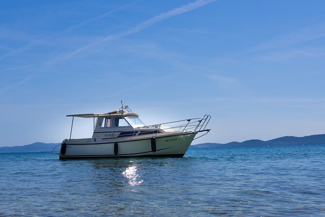 Private Sailing Tours in Zadar Archipelago - Island Ošljak (Calugerà): A Quiet Base for an Hour of Swimming and Snorkeling