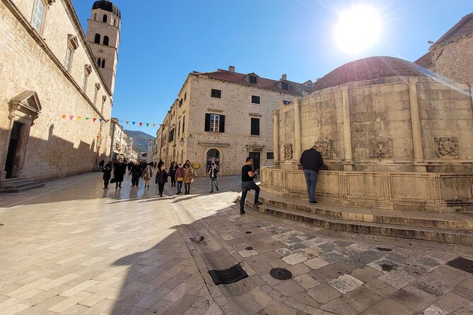 Private Self-Guided Audio Walking Tour in Dubrovnik Old Town - How the Navicup audio tour actually works on your phone