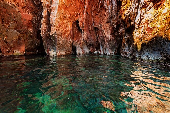 Private Speed Boat Tour of Hvar South Shore & Pakleni islands - Key things that make this speedboat day work