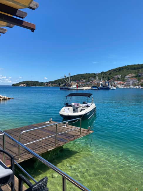 Private speedboat adventure to Zadar Islands with drinks - Zadar Islands hopping: Ugljan, Ošljak, and Galevac in one ride