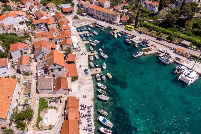 Private speedboat custome-made tour / from Trogir and Split - How the flexible itinerary plays out on the water