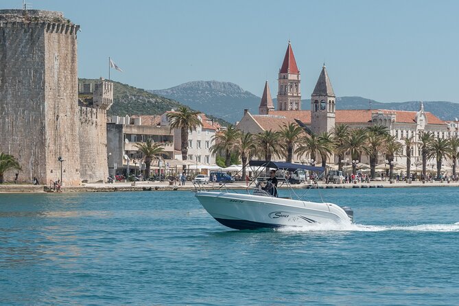 Private speedboat custome-made tour / from Trogir and Split - Price and what can change: fuel and lunch