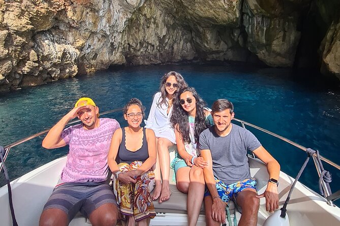 Private Speedboat Tour - Elaphiti Islands plan: Blue Cave and Green Caves without the hurry