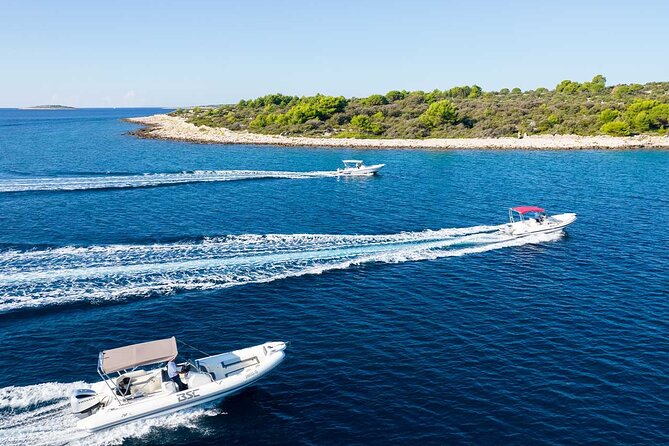 Private speedboat tour to Blue Lagoon and 3 Islands - What the Boat Experience Feels Like on the Water